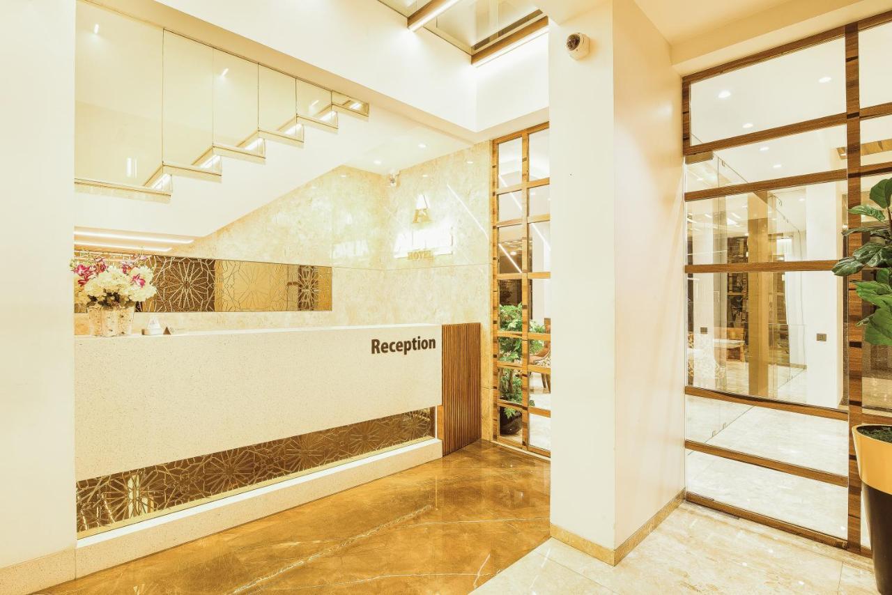 Hotel Auris & Banquets, Mumbai International Airport Bombaim Exterior foto