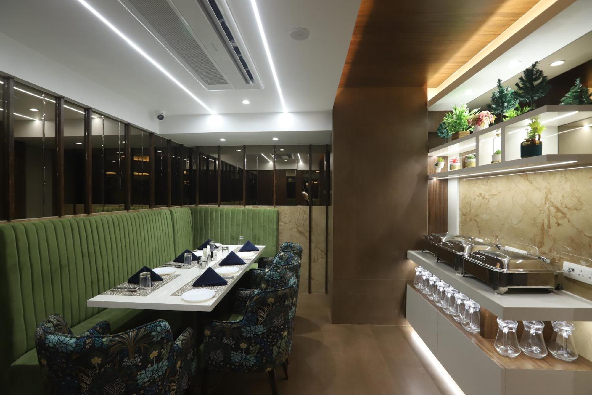 Hotel Auris & Banquets, Mumbai International Airport Bombaim Exterior foto