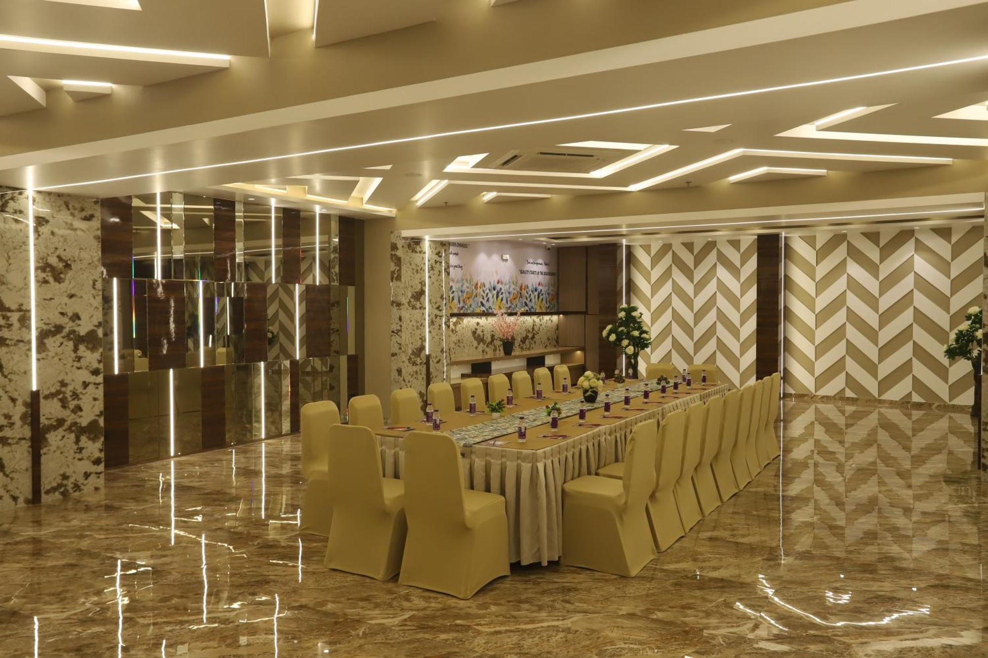 Hotel Auris & Banquets, Mumbai International Airport Bombaim Exterior foto