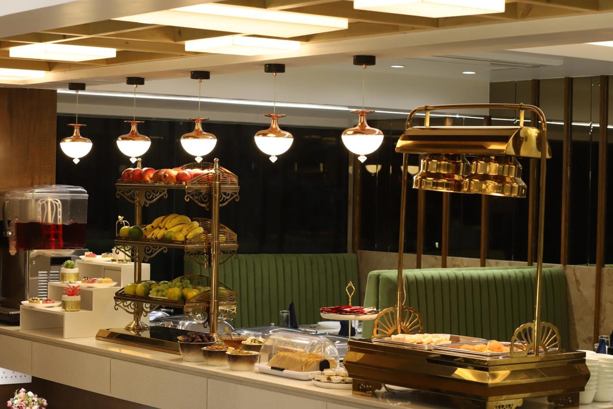 Hotel Auris & Banquets, Mumbai International Airport Bombaim Exterior foto