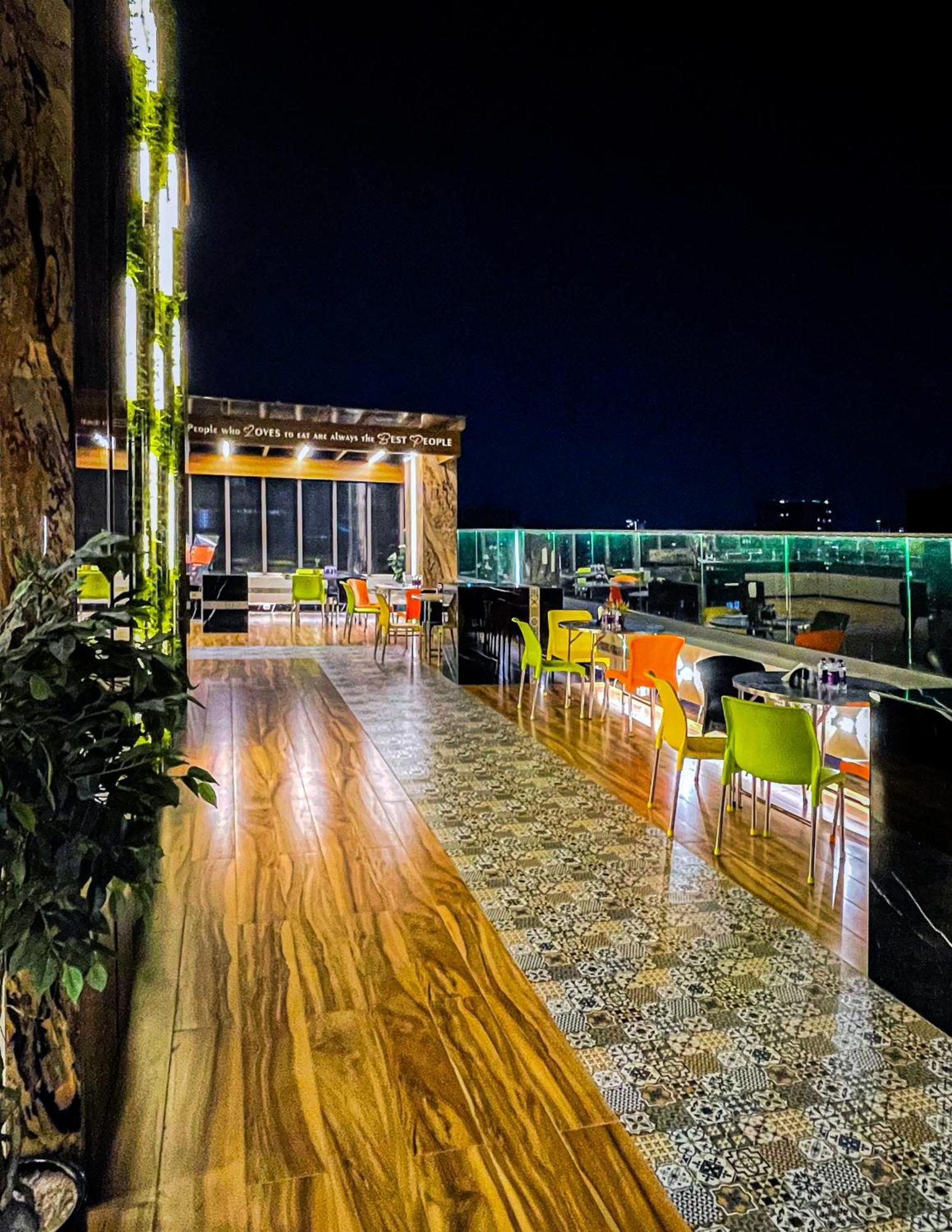 Hotel Auris & Banquets, Mumbai International Airport Bombaim Exterior foto